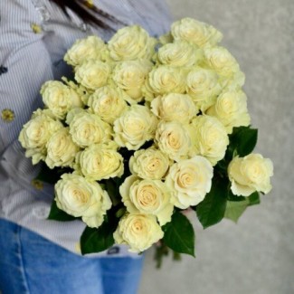 Букет из белых роз Мондиаль, 25 шт 