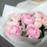 Букет из розовых ранункулюсов и пионовидных роз Мэнсфилд парк