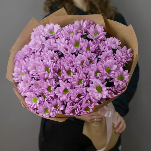 Букет из розовых кустовых хризантем, 11 шт
