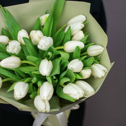 Букет белых тюльпанов, 25 шт