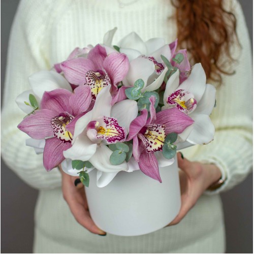 Коробка №7 с орхидеями