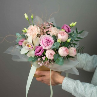 Цветы в коробке Романтичное свидание